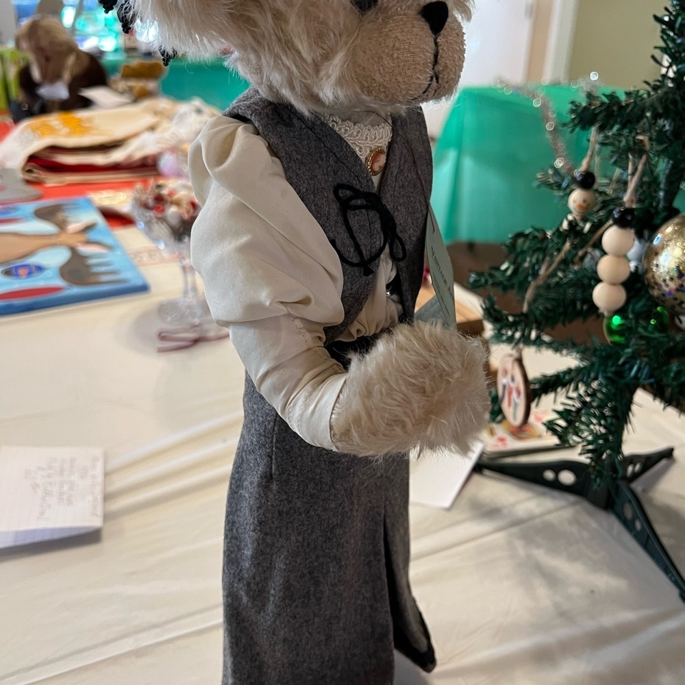 Vintage 1996 Handmade Mohair Bear by Ruthie O’Neil - Picture 8 of 10